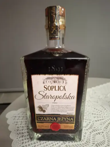 Vodka staropolska czarna jezyna, vodka a la mure 70cl 37,5%